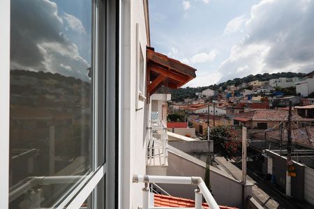 Casa à venda com 95m², 2 quartos e 4 vagas Casa à venda com 95m², 2 quartos e 4 vagasVaranda