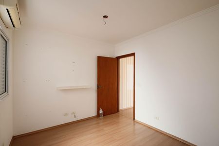 Casa à venda com 95m², 2 quartos e 4 vagas Casa à venda com 95m², 2 quartos e 4 vagasSuíte 1