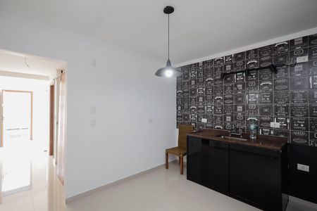 Casa à venda com 95m², 2 quartos e 4 vagas Casa à venda com 95m², 2 quartos e 4 vagasCozinha
