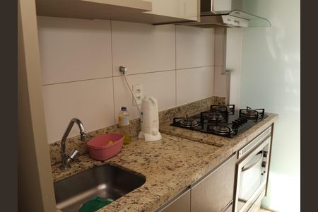 Apartamento à venda com 60m², 2 quartos e 2 vagasCozinha