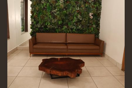Apartamento à venda com 60m², 2 quartos e 2 vagasHall social