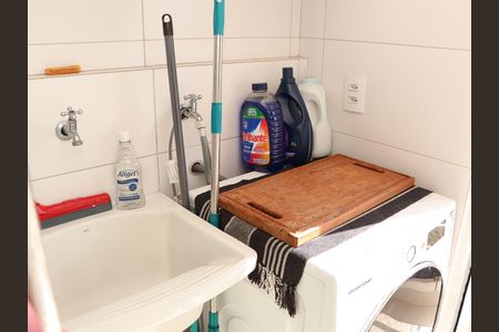 Apartamento à venda com 60m², 2 quartos e 2 vagasÁrea de Serviço
