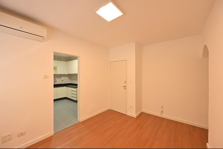 Apartamento à venda com 64m², 2 quartos e 1 vagaSala