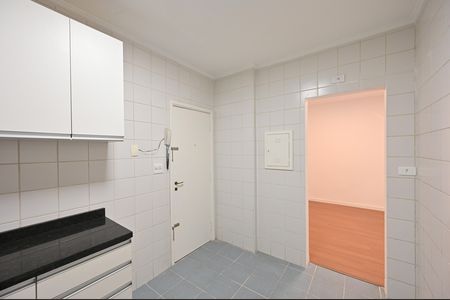 Apartamento à venda com 64m², 2 quartos e 1 vagaCozinha