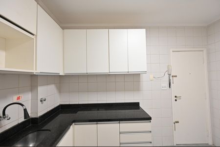 Apartamento à venda com 64m², 2 quartos e 1 vagaCozinha