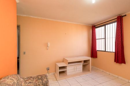 Sala de apartamento para alugar com 2 quartos, 55m² em Jardim Santa Adelia, São Paulo