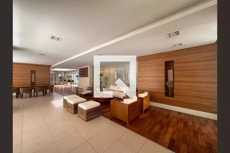 Apartamento à venda com 305m², 4 quartos e 4 vagas Apartamento à venda com 305m², 4 quartos e 4 vagasArea Comum