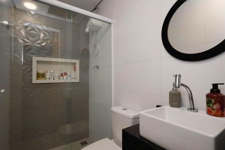 Casa à venda com 93m², 2 quartos e 1 vaga Casa à venda com 93m², 2 quartos e 1 vagaBanheiro da Suíte 1