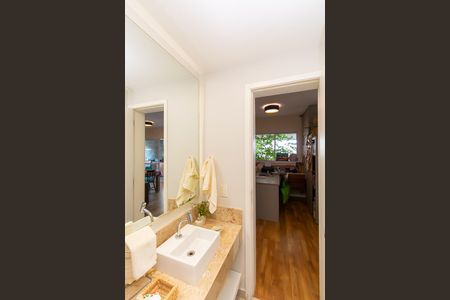 Apartamento à venda com 141m², 3 quartos e 2 vagas Apartamento à venda com 141m², 3 quartos e 2 vagasLavabo