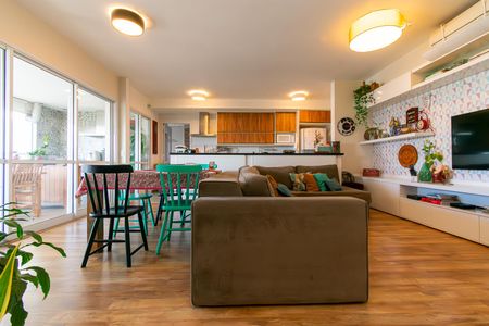 Apartamento à venda com 141m², 3 quartos e 2 vagas Apartamento à venda com 141m², 3 quartos e 2 vagasSala
