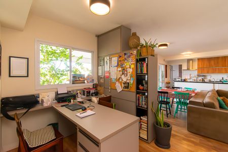 Apartamento à venda com 141m², 3 quartos e 2 vagas Apartamento à venda com 141m², 3 quartos e 2 vagasSala