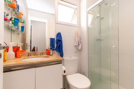 Apartamento à venda com 141m², 3 quartos e 2 vagas Apartamento à venda com 141m², 3 quartos e 2 vagasBanheiro 2