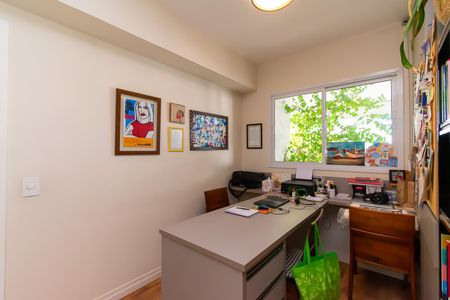 Sala de apartamento à venda com 3 quartos, 141m² em Aclimação, São Paulo