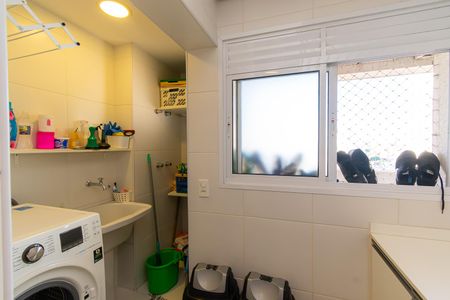Apartamento à venda com 141m², 3 quartos e 2 vagas Apartamento à venda com 141m², 3 quartos e 2 vagasÁrea de Serviço