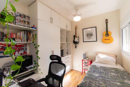 Apartamento à venda com 141m², 3 quartos e 2 vagas Apartamento à venda com 141m², 3 quartos e 2 vagasQuarto 1