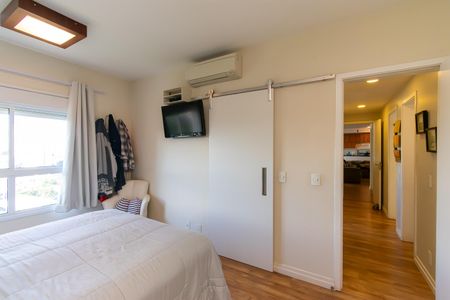 Apartamento à venda com 141m², 3 quartos e 2 vagas Apartamento à venda com 141m², 3 quartos e 2 vagasSuíte