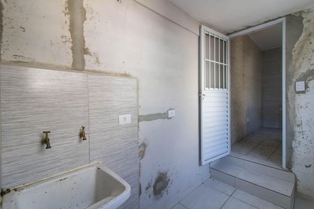 Casa para alugar com 55m², 1 quarto e 1 vaga Casa para alugar com 55m², 1 quarto e 1 vagaArea de Serviço