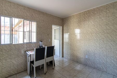 Casa para alugar com 55m², 1 quarto e 1 vaga Casa para alugar com 55m², 1 quarto e 1 vagaCozinha