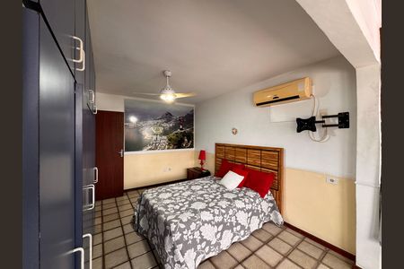 Casa de condomínio para alugar com 145m², 4 quartos e 2 vagasQuarto 1