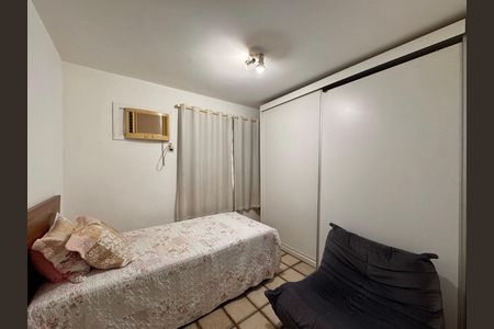 Casa de condomínio para alugar com 145m², 4 quartos e 2 vagasSuíte 2
