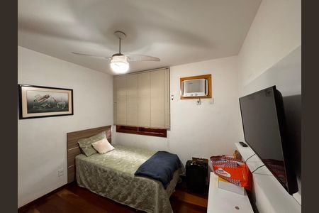 Casa de condomínio para alugar com 145m², 4 quartos e 2 vagasQuarto 2