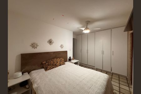 Casa de condomínio para alugar com 145m², 4 quartos e 2 vagasSuíte 1