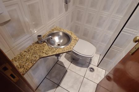 Apartamento à venda com 117m², 3 quartos e 2 vagas Apartamento à venda com 117m², 3 quartos e 2 vagasLavabo
