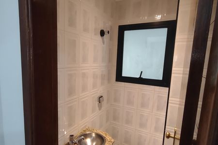 Apartamento à venda com 117m², 3 quartos e 2 vagas Apartamento à venda com 117m², 3 quartos e 2 vagasLavabo