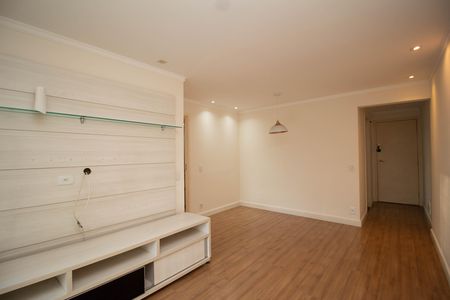 Sala de apartamento para alugar com 3 quartos, 81m² em Vila Cruz das Almas, São Paulo