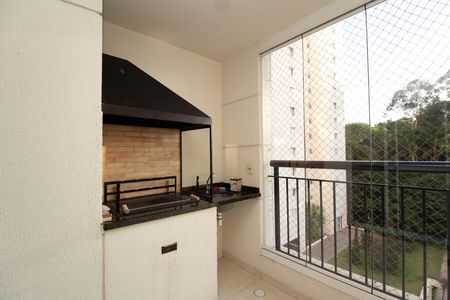 Varanda gourmet de apartamento para alugar com 3 quartos, 81m² em Vila Cruz das Almas, São Paulo