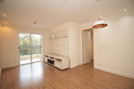 Sala de apartamento para alugar com 3 quartos, 81m² em Vila Cruz das Almas, São Paulo