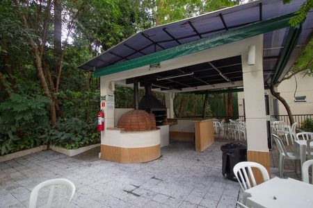 Apartamento para alugar com 81m², 3 quartos e 1 vaga Apartamento para alugar com 81m², 3 quartos e 1 vagaÁrea comum - Churrasqueira