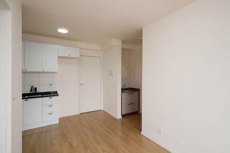 Apartamento para alugar com 39m², 2 quartos e 1 vaga Apartamento para alugar com 39m², 2 quartos e 1 vagaSala