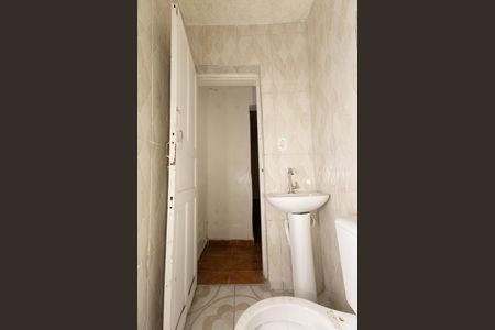 Banheiro de casa para alugar com 1 quarto, 40m² em Vila Ede, São Paulo