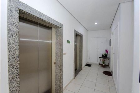 Apartamento à venda com 61m², 2 quartos e 1 vaga