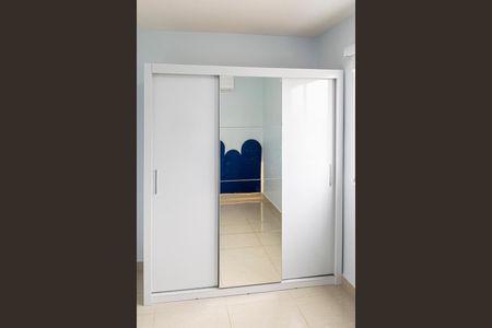 Apartamento à venda com 52m², 2 quartos e 1 vagaQuarto 1 - Armários