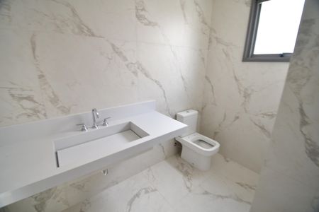Casa de condomínio à venda com 312m², 5 quartos e 4 vagasBanheiro Suíte