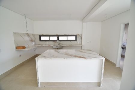 Casa de condomínio à venda com 312m², 5 quartos e 4 vagasCozinha