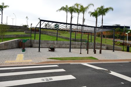 Casa de condomínio à venda com 312m², 5 quartos e 4 vagasÁrea comum