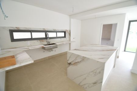 Casa de condomínio à venda com 312m², 5 quartos e 4 vagasCozinha