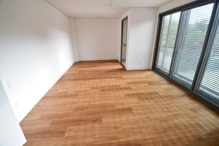 Casa de condomínio à venda com 312m², 5 quartos e 4 vagasQuarto 3 - Suíte