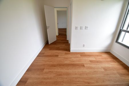 Casa de condomínio à venda com 312m², 5 quartos e 4 vagasQuarto 1 - Suíte