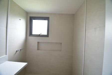 Casa de condomínio à venda com 312m², 5 quartos e 4 vagasBanheiro Suíte