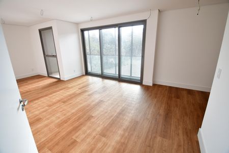 Casa de condomínio à venda com 312m², 5 quartos e 4 vagasQuarto 3 - Suíte