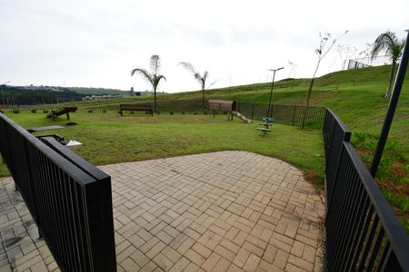 Casa de condomínio à venda com 312m², 5 quartos e 4 vagasPet Place