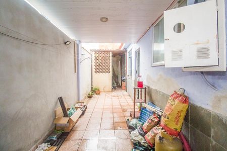 Casa à venda com 100m², 3 quartos e 2 vagas Casa à venda com 100m², 3 quartos e 2 vagasCozinha e Área de Serviço