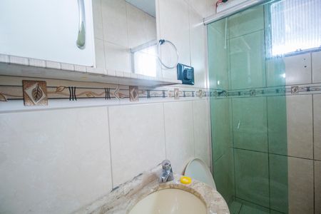 Casa à venda com 100m², 3 quartos e 2 vagas Casa à venda com 100m², 3 quartos e 2 vagasBanheiro 2