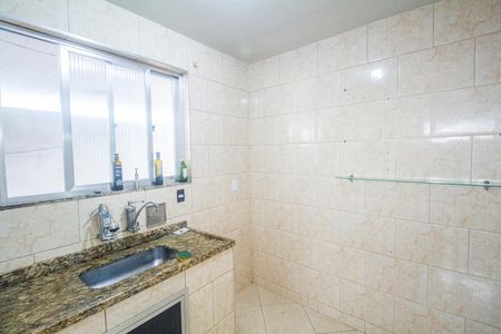 Casa à venda com 100m², 3 quartos e 2 vagas Casa à venda com 100m², 3 quartos e 2 vagasCozinha e Área de Serviço