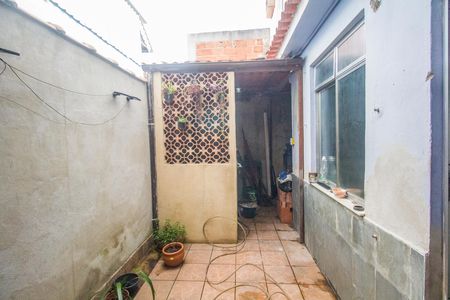 Casa à venda com 100m², 3 quartos e 2 vagas Casa à venda com 100m², 3 quartos e 2 vagasCozinha e Área de Serviço
