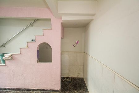 Sala de casa à venda com 3 quartos, 100m² em Realengo, Rio de Janeiro